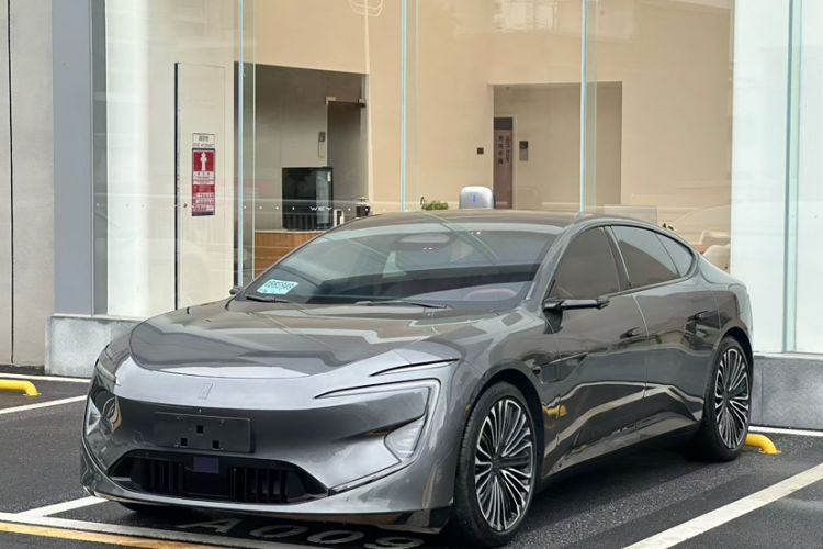 Used Avatr 12 2025 Updated Ultra All-Electric Four-Wheel Drive