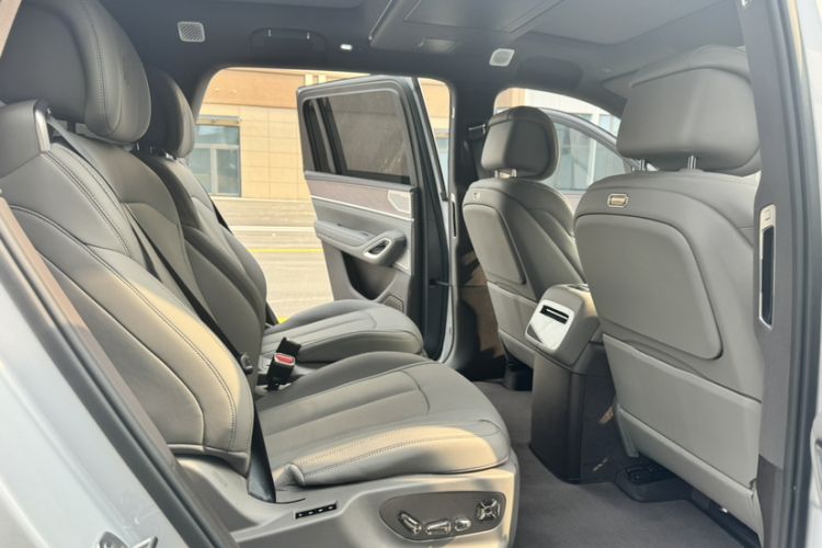 Used Denza N9 2025 Flagship Model