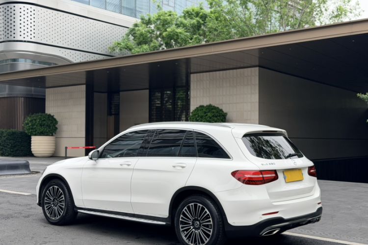 Used Mercedes-Benz GLC 2017 GLC 260 4MATIC Dynamic Edition
