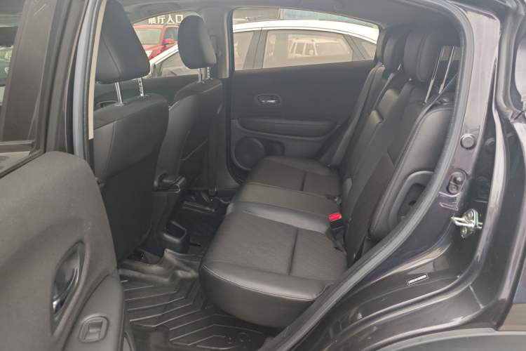 Used Honda Vezel 2020 1.5L CVT Pioneer Edition