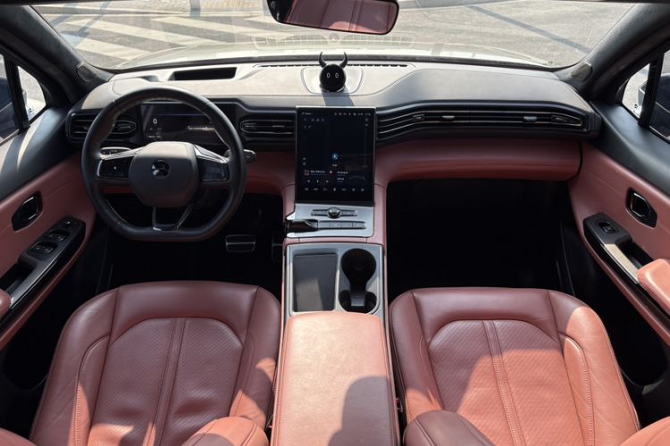 Used Nio EC6 2020 475 km Signature Edition