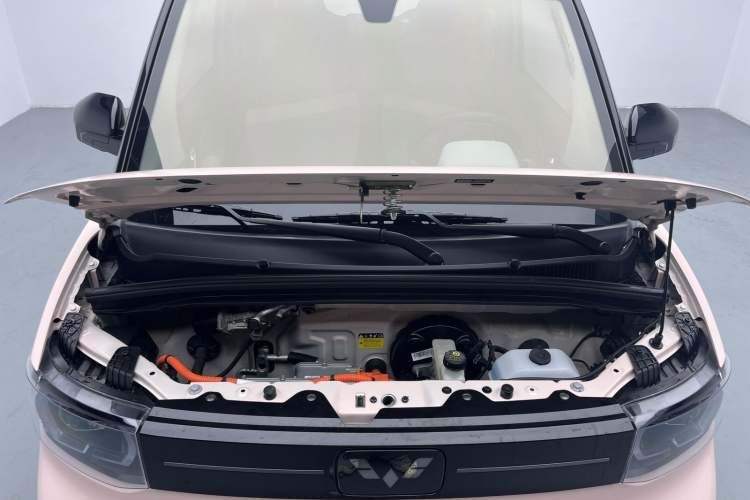 Used Wuling Hongguang MINIEV 2022 Macaron Premium Model – Lithium Iron Phosphate Exterior 8