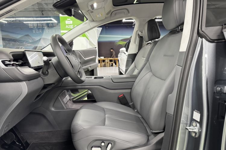 Used XPeng G6 2025 625 Long-Range Max Flagship Edition