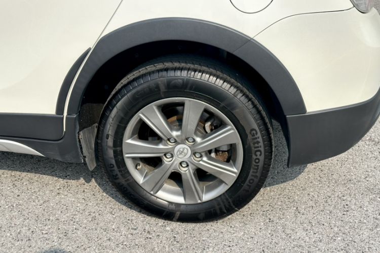 Used Toyota Verso 2015 180E CVT Crossover Edition
