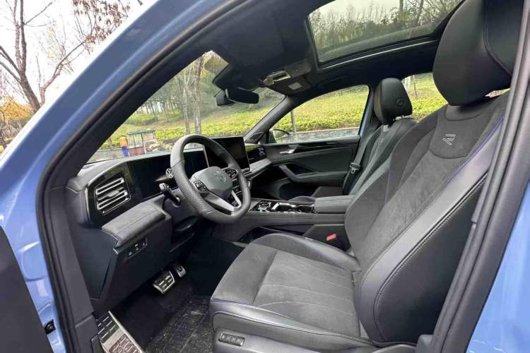 Used Volkswagen Tiguan L 2024 PRO 380TSI Four-Wheel Drive R-Line Prestige Edition Exterior 8