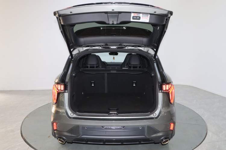 Used Lynk & Co 01 2021 2.0TD Four-Wheel Drive Hype-Halo Interior 3