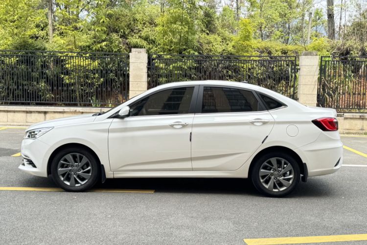 Used CHANGAN Eado DT 2018 1.6L Manual Smart Enjoyment Model
