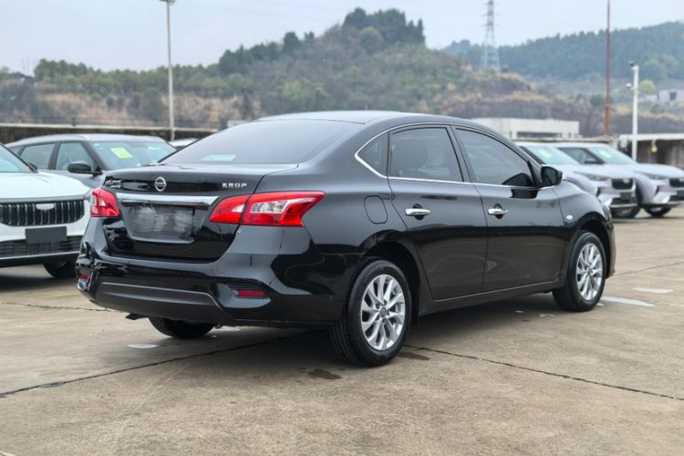 Used Nissan Sylphy 2024 Facelifted Three Classic 1.6XE CVT Comfort Edition Exterior 2