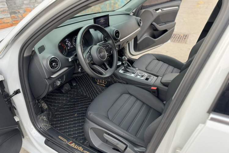 Used Audi A3 2020 Restyled Sportback 35 TFSI Entry-Level China VI Emission Standard