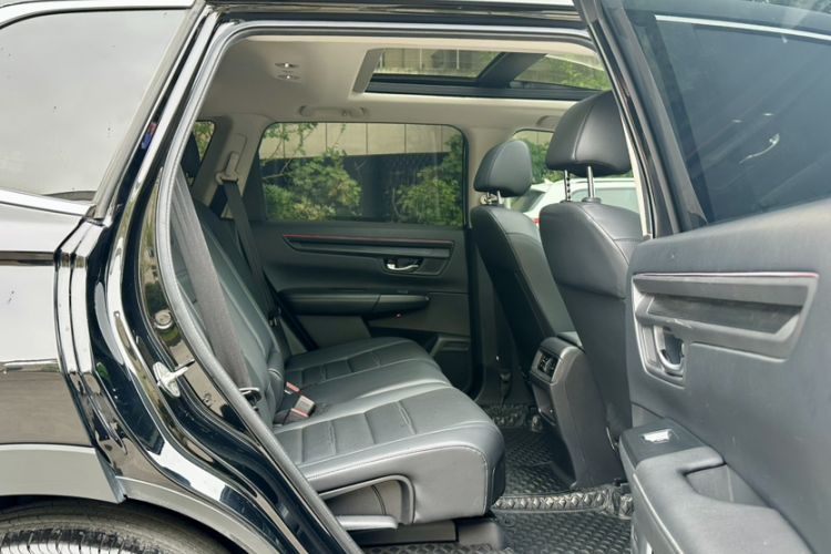 Used Honda CR-V 2023 240TURBO Two-Wheel Drive FENGSHANG Edition 5 Seats Interior 8