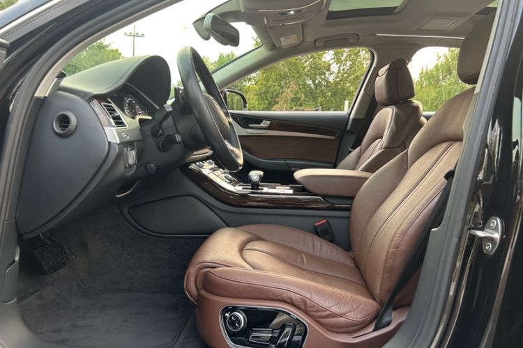 Used Audi A8 2016 A8L 45 TFSI quattro Comfort model
