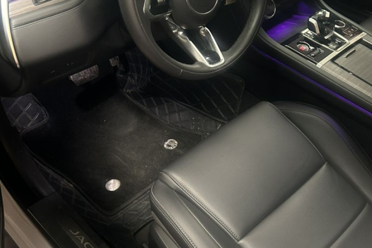 Used Jaguar XFL 2023 XFL 2.0T P200 Two-Wheel-Drive Elite Luxury Edition Left Front Seat