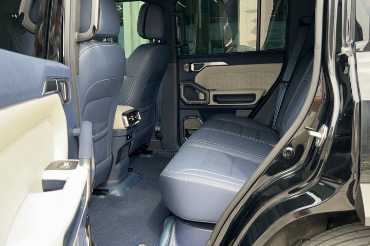 Used JETOUR Traveler C-DM 2024 C-DM 208KM Mountain & Wilderness Edition