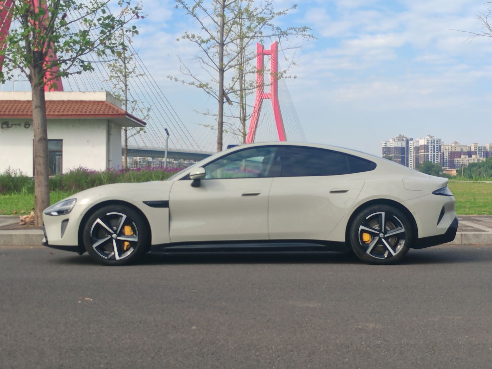 Xiaomi Auto SU7 2024 Four-Wheel Drive Ultra-Long Range Advanced Intelligent Driving Max Edition — снимка 14
