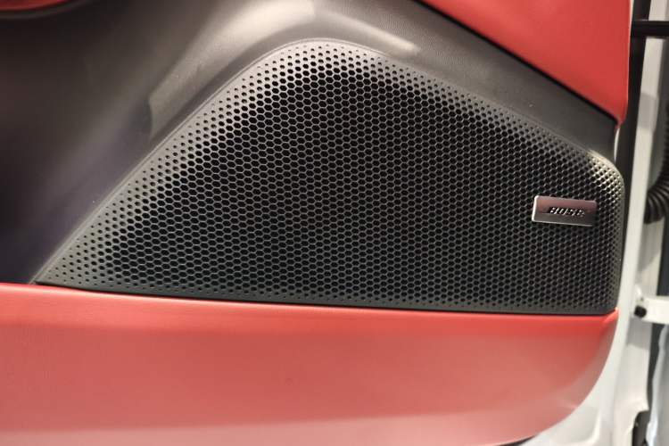 Used Porsche Macan 2024 Macan Long Range Edition
