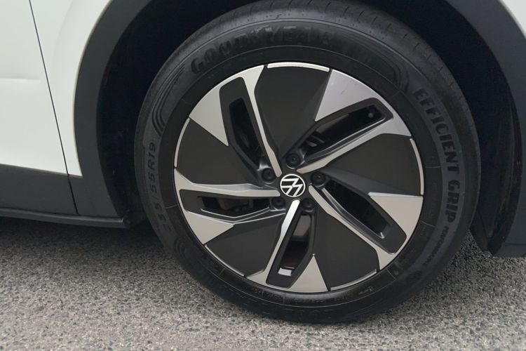 Used Volkswagen ID.4 CROZZ 2022 Long-Range PURE+ Edition Exterior 2