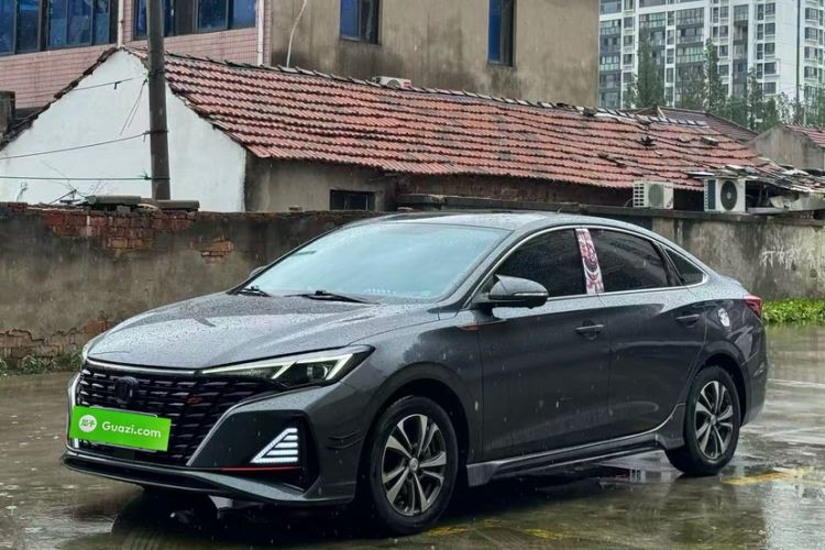 Used CHANGAN Eado 2023 Changan Edition PLUS Blue Whale NE 1.4T GDI DCT Prestige Version