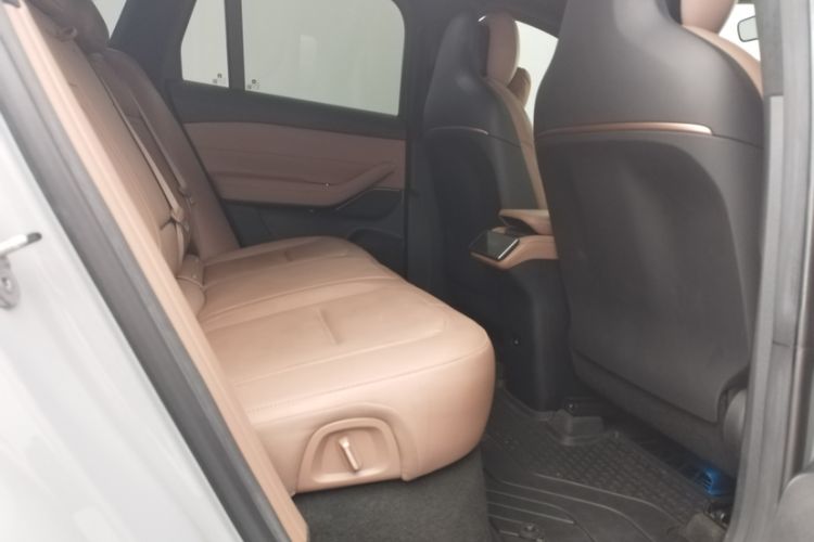 Used Nio ES6 2023 75 kWh Interior 5