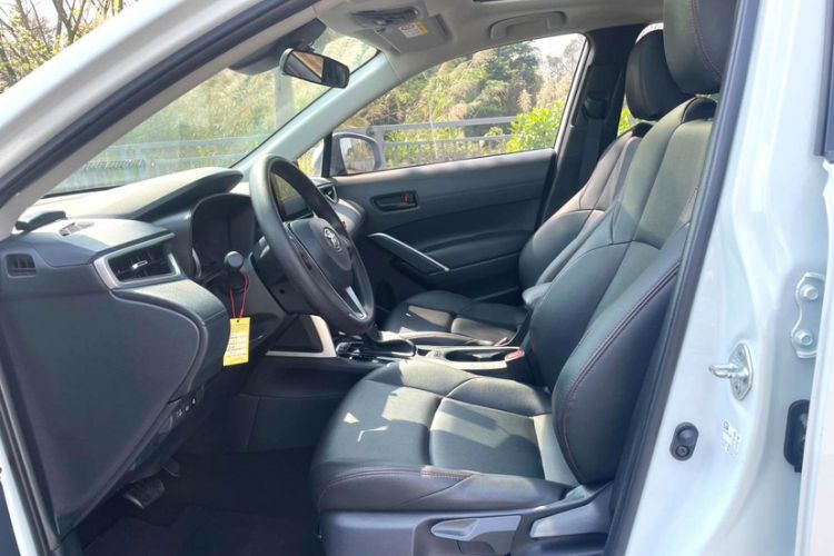 Used Toyota FRONTLANDER 2022 2.0L CVT Leading Edition