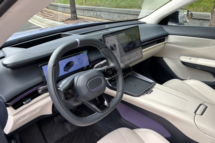 Used Lynk & Co 07 2024 EM-P 126 Long-Range Ultra
