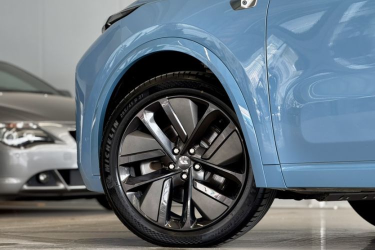 Used Li Auto L9 2022 Max model