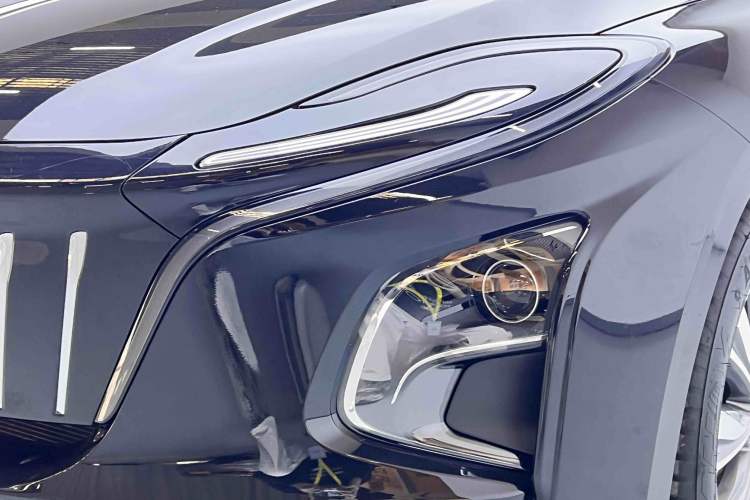 Used Hongqi E-QM5 2024 610 km PLUS
