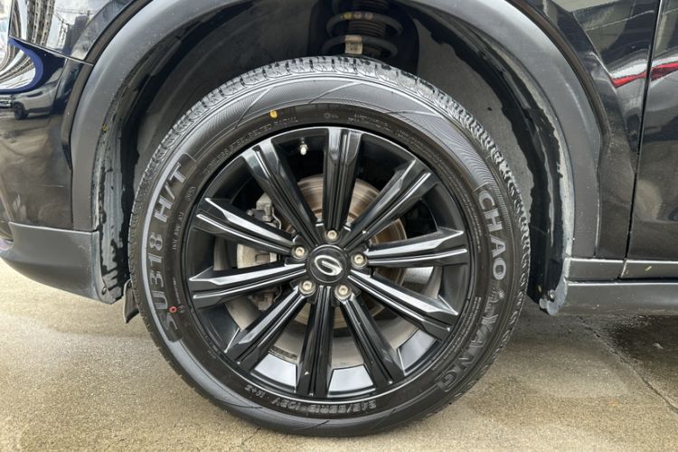 Used GAC Trumpchi GS8 2021 390T Two-Wheel-Drive Dark Knight Edition Exterior 8