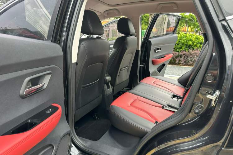 Used Haval H2s 2018 Red-Label 1.5T Dual-Clutch Luxury Model
