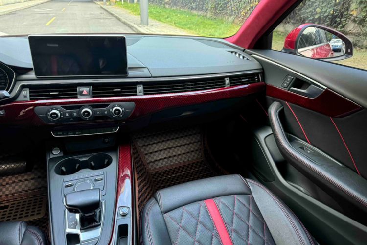 Used Audi A4L 2017 40 TFSI Ambition Edition
