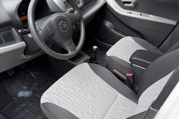 Used Suzuki Alto 2013 Revised Version 1.0L Manual Comfort Edition