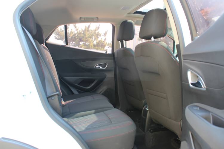 Used Buick Encore 2015 1.4T Automatic Two-Wheel Drive Urban Elite Version