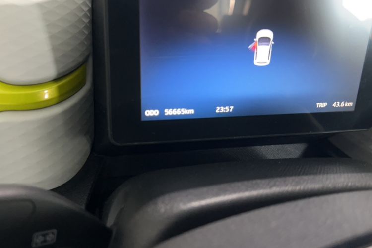 Used SOL E10X 2021 302 km Range Fashion Edition 30.2 kWh
