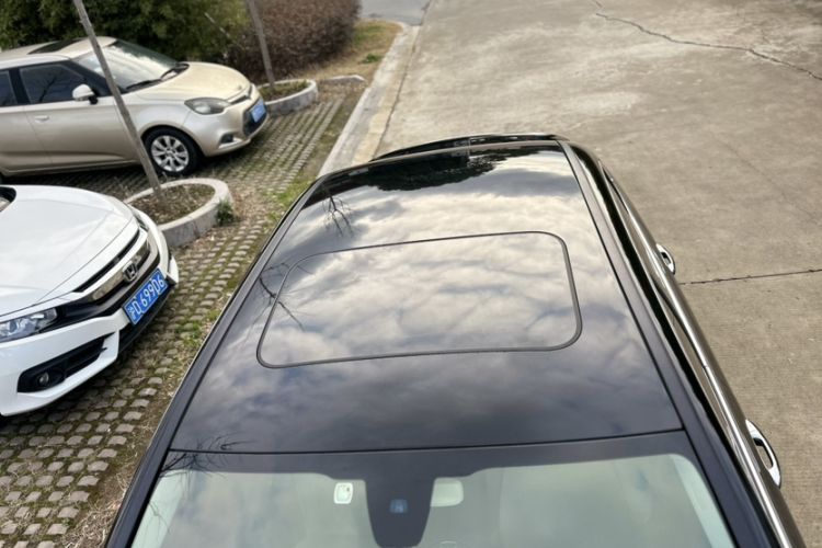 Used Mercedes-Benz E-Class 2018 Facelift E 200 L Sport Edition