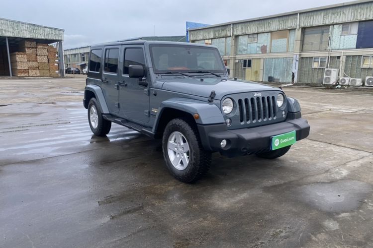 Used Jeep Wrangler 2015 2.8TD Sahara Four-Door Comfort Edition
