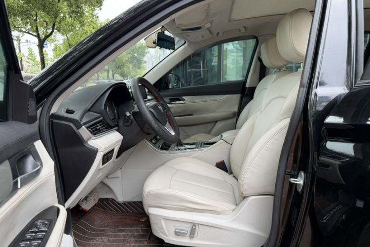 Used Hanteng X5 2018 1.5T CVT Luxury Edition Interior 2