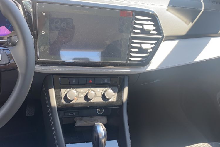 Used Jetta VS5 2026 Model, 280TSI Automatic Pioneer Edition Audio And AC Panel