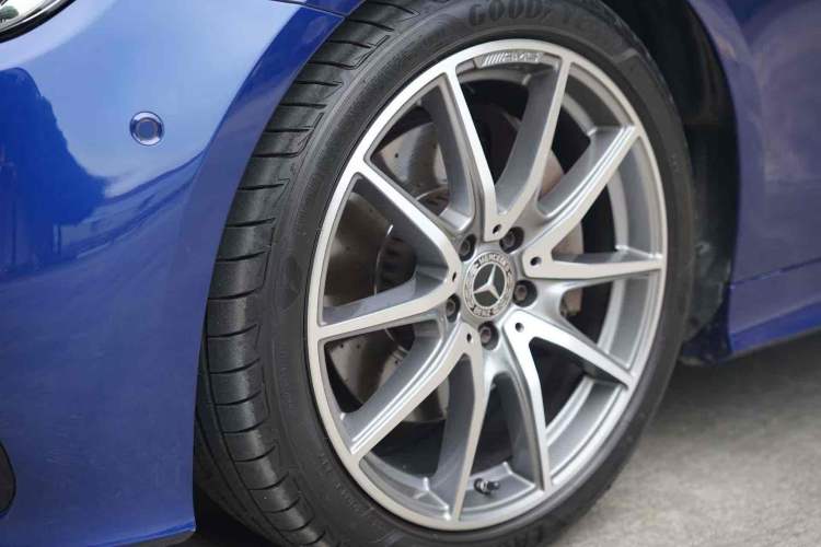 Used Mercedes-Benz E-Class (Import) 2021 E 260 Coupe
