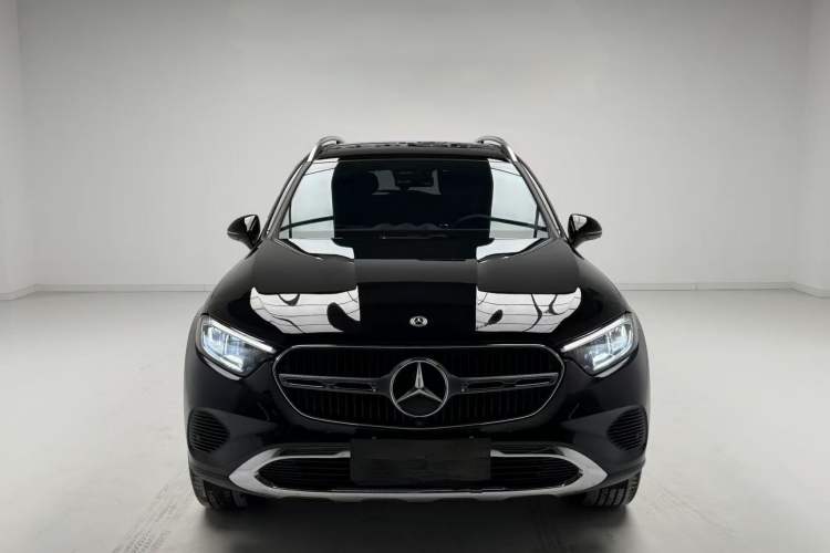 Used Mercedes-Benz GLC 2024 GLC 260 L 4MATIC Dynamic Edition 5-seater