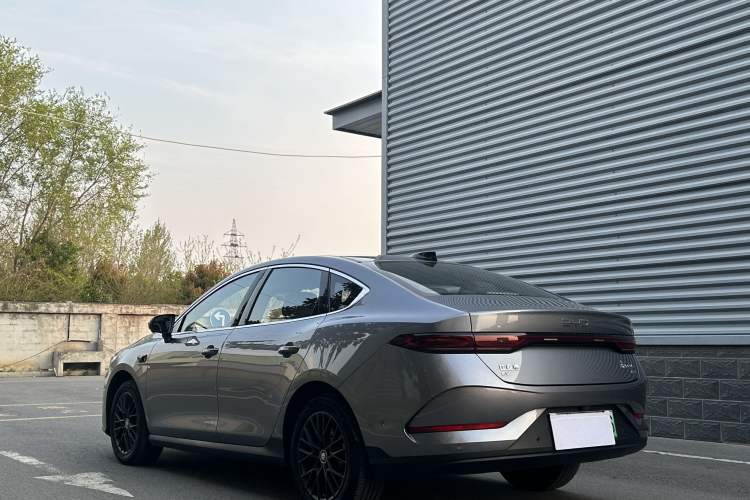 Used BYD Qin PLUS 2025 EV Smart Drive Version 510KM Beyond Model Exterior 8