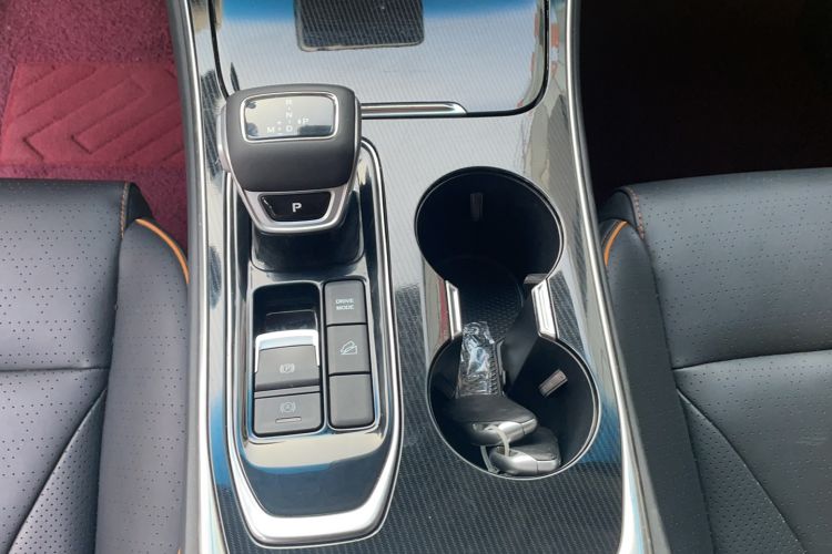 Used FORTHING Yacht 2022 1.5T DCT Chasing-the-Waves Edition