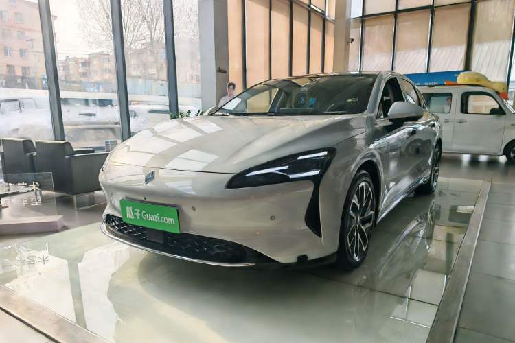 Used Baojun Enjoy 2025 All-Electric 600km Luxury Edition