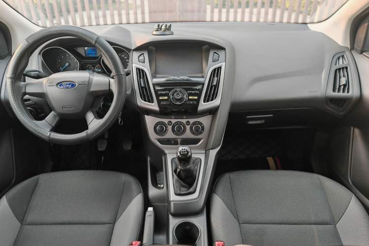 Used Ford Focus 2012 Hatchback 1.6L Manual Comfort Model