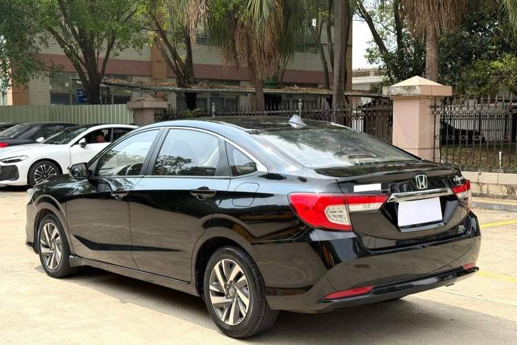 Used Honda Crider 2016 1.8L CVT Luxury Edition