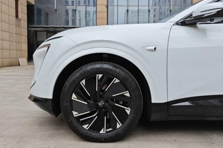 Used Avatr 07 2024 Pro+ All-Electric Version Exterior 8