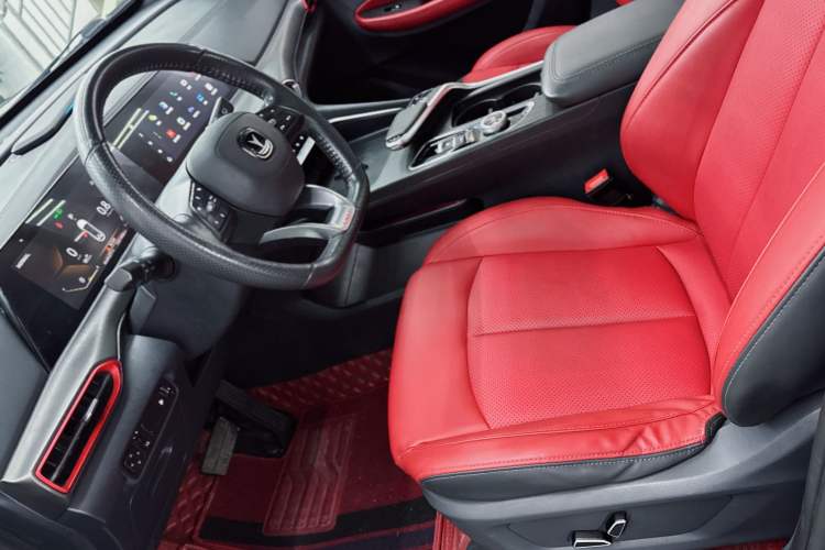 Used Changan UNI-T 2020 1.5T Prestige Version