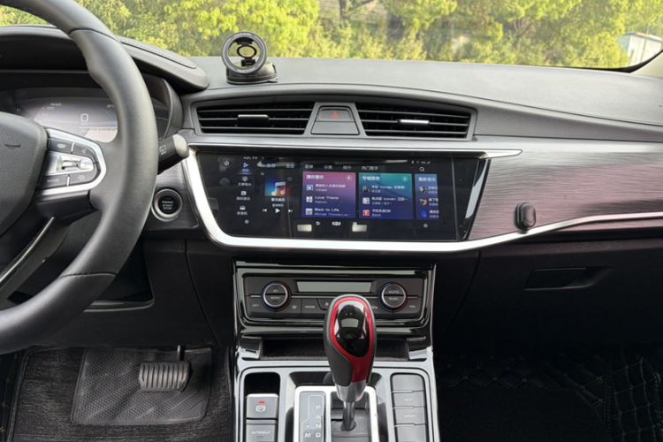 Used Geely Auto Emgrand GS 2020 1.4T CVT Ya Audio And AC Panel