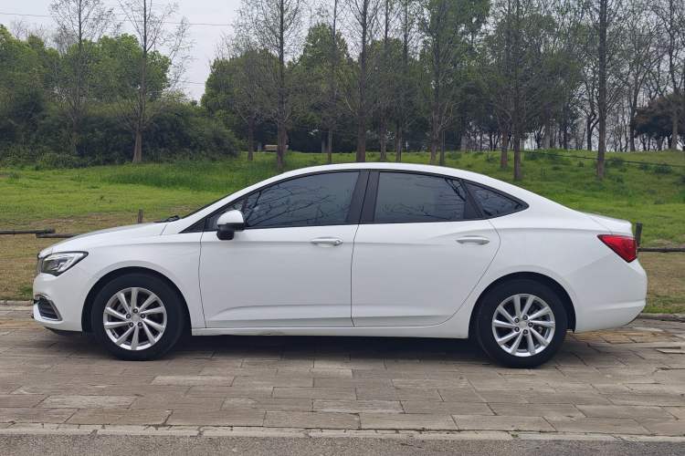 Used Buick Verano 2019 Sedan 15S Automatic Leading Model
