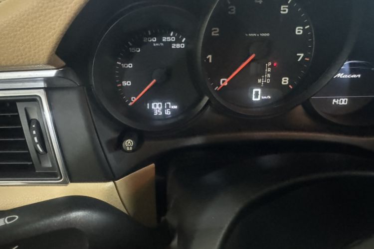 Used Porsche Macan 2017 Macan 2.0T