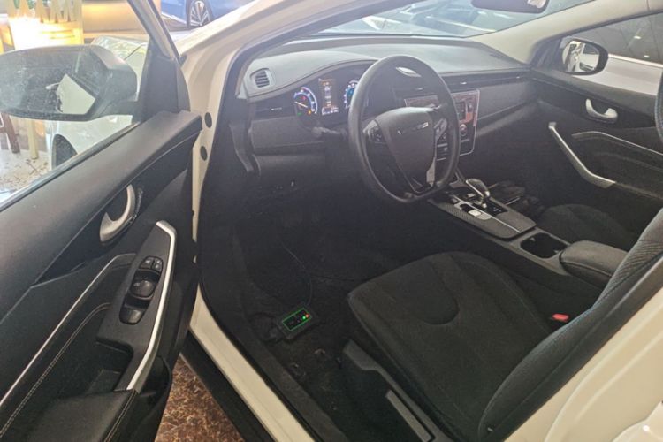 Used Venucia D60EV 2023 PLUS Comfort Edition SI Model
