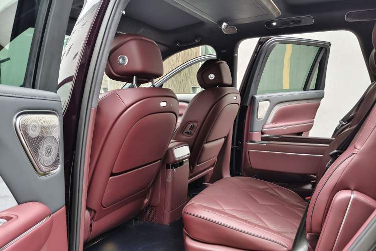 Used VOYAH Titan 2026 Model Max+ Interior 7